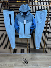 Chandal Nike Tech Fleece Azul Claro